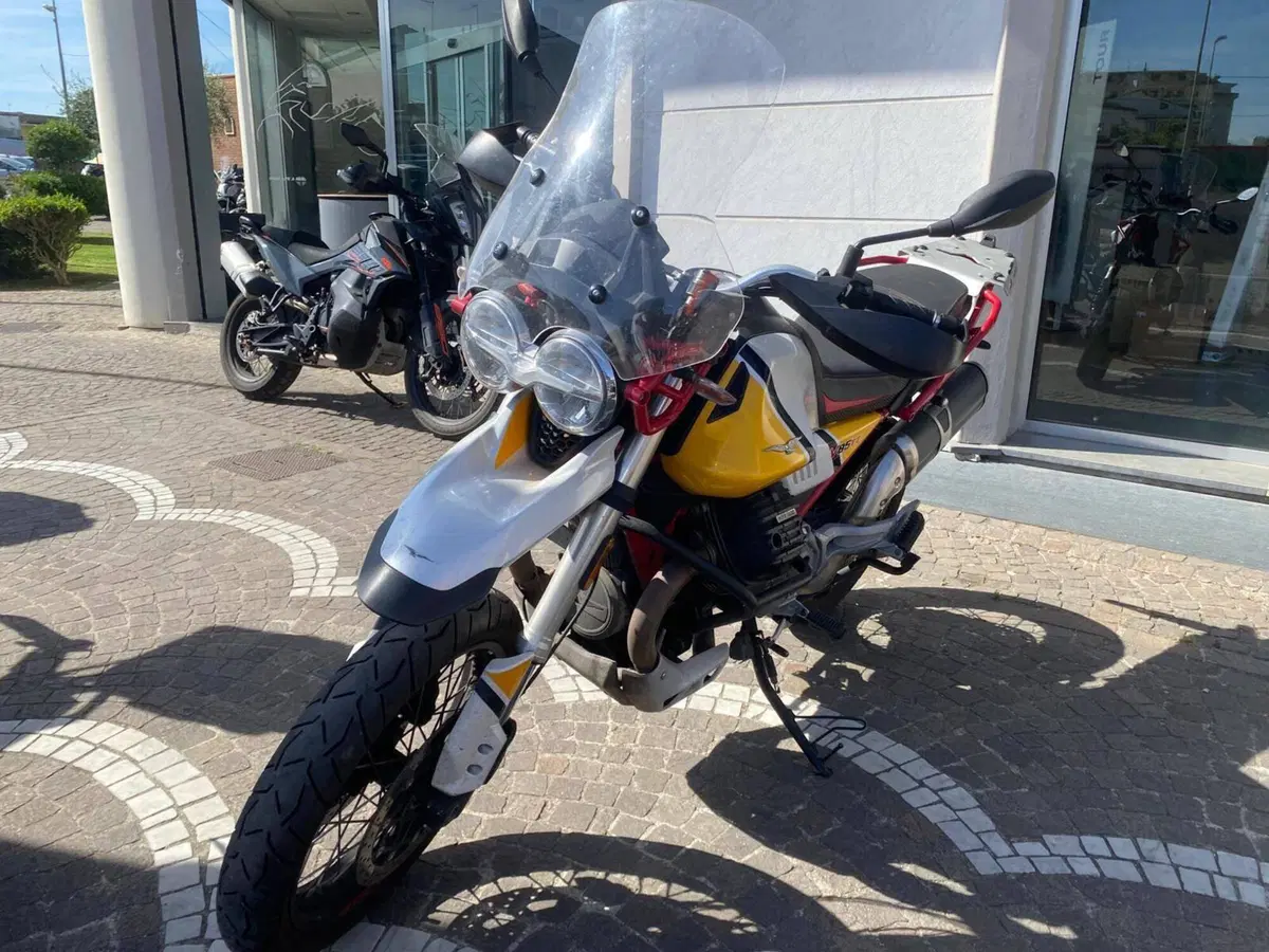 Moto Guzzi V85 TT (2019 - 20) (4)