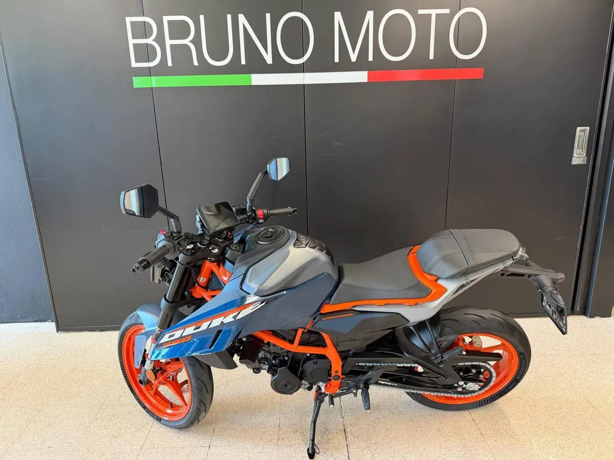 KTM 390 Duke (2024 - 25) (4)
