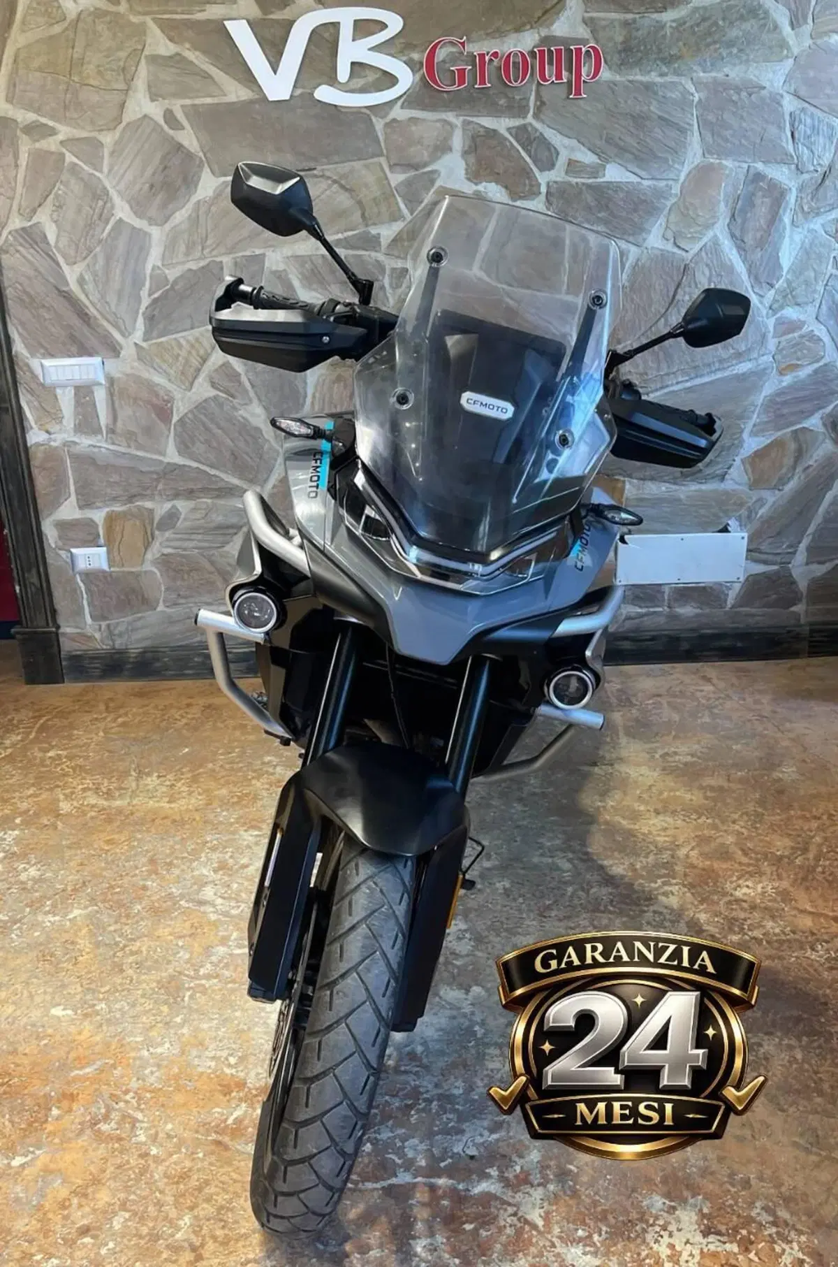 CFMOTO 800MT Touring (2022 - 26) (2)