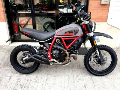 Ducati Scrambler 800 Desert Sled (2017 - 20) usata
