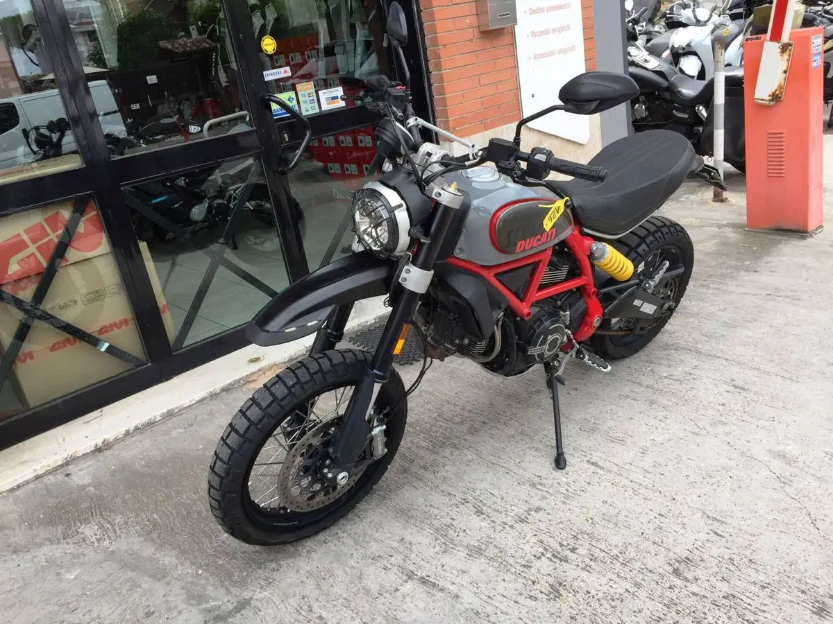 Ducati Scrambler 800 Desert Sled (2017 - 20) (4)
