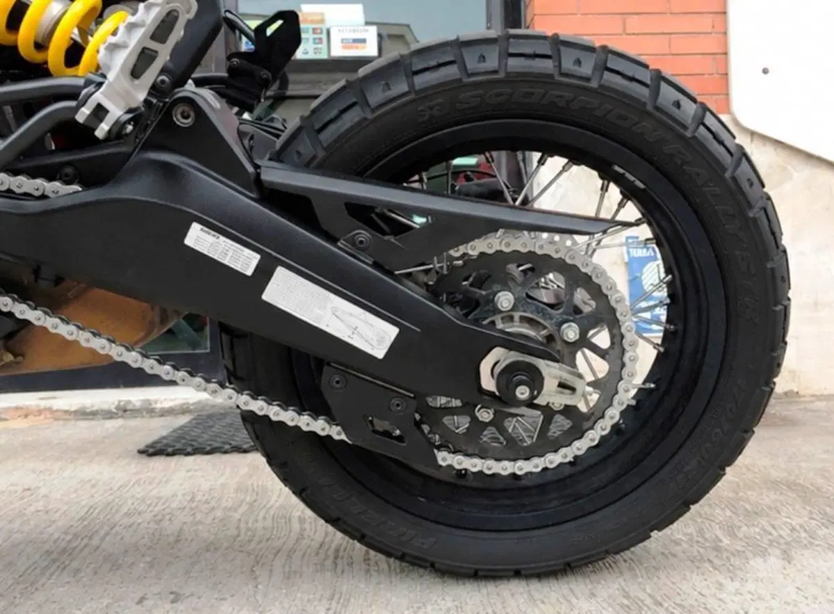 Ducati Scrambler 800 Desert Sled (2017 - 20) (19)