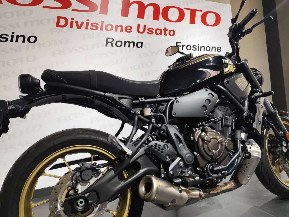 Yamaha XSR 700 (2022 - 26) (2)