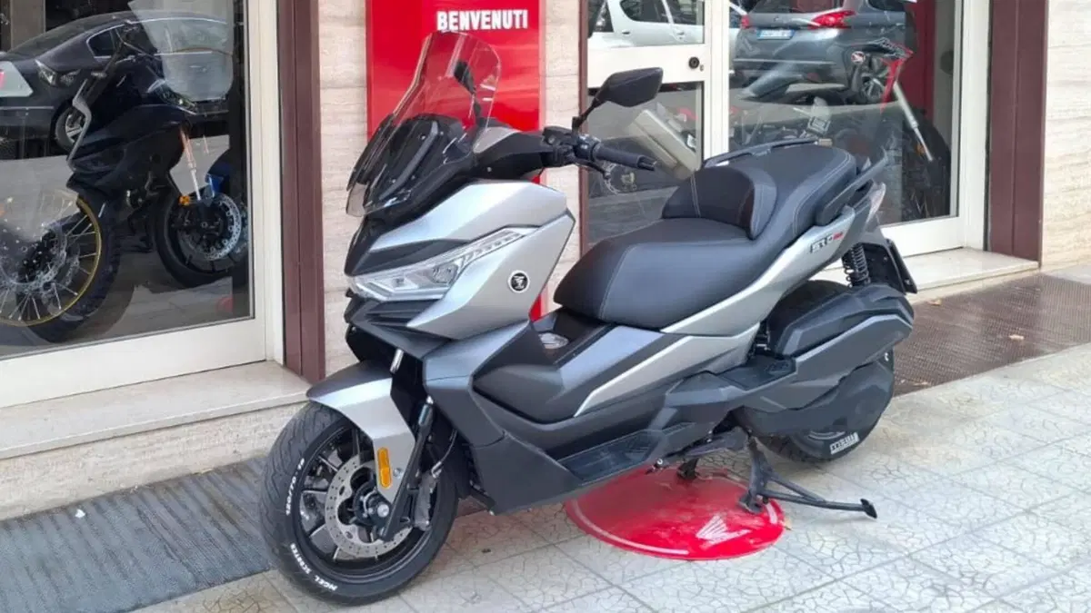 Voge Sfida SR4 MAX (2024 - 26) (5)