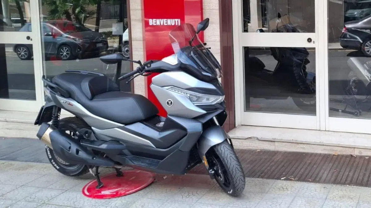 Voge Sfida SR4 MAX (2024 - 26) (7)
