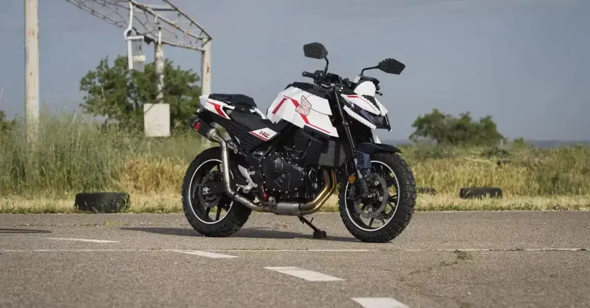Dalla strada al sogno: l'incredibile Hornet di Motorsport Madrid all'Honda Garage Dreams