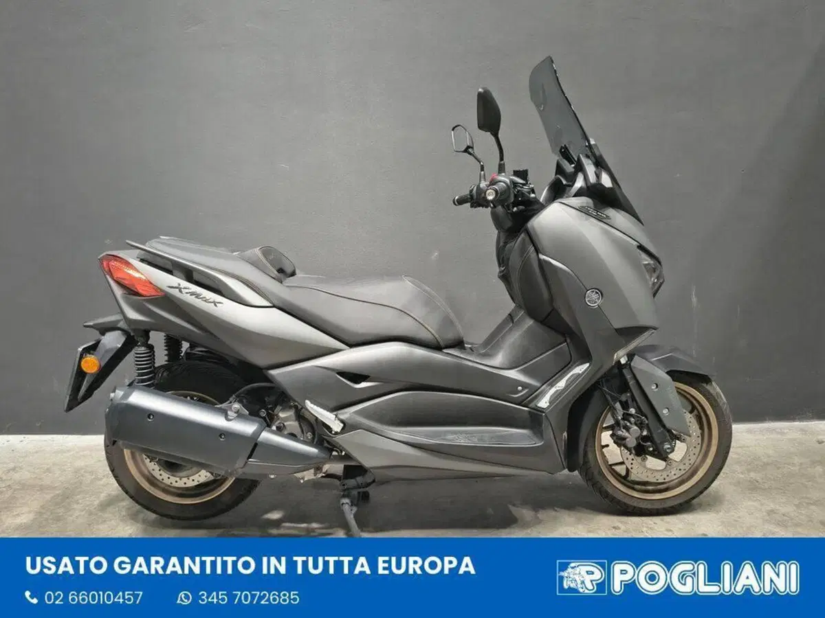 Yamaha X-Max 300 Tech Max (2021 - 24)