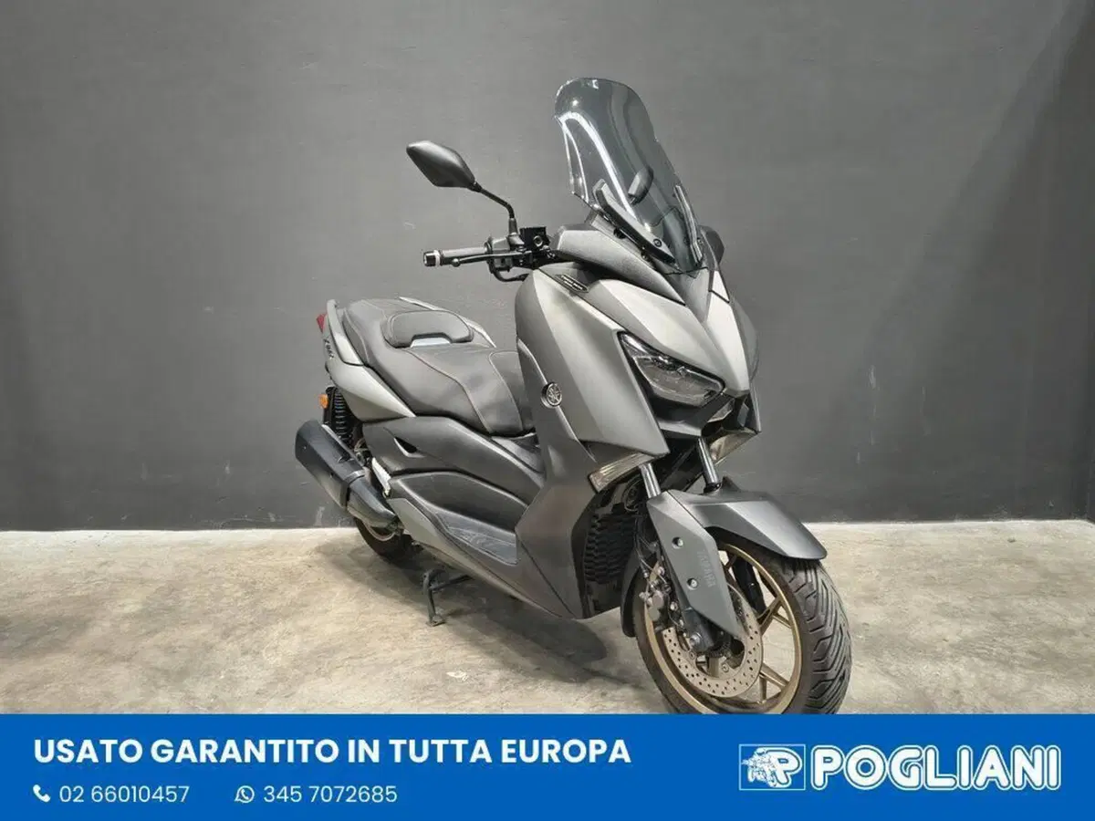 Yamaha X-Max 300 Tech Max (2021 - 24) (2)