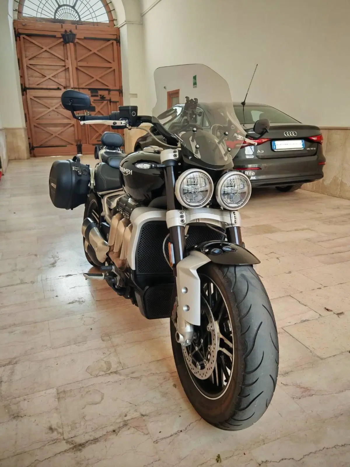 Triumph Rocket 3 GT (2021 - 24) (2)