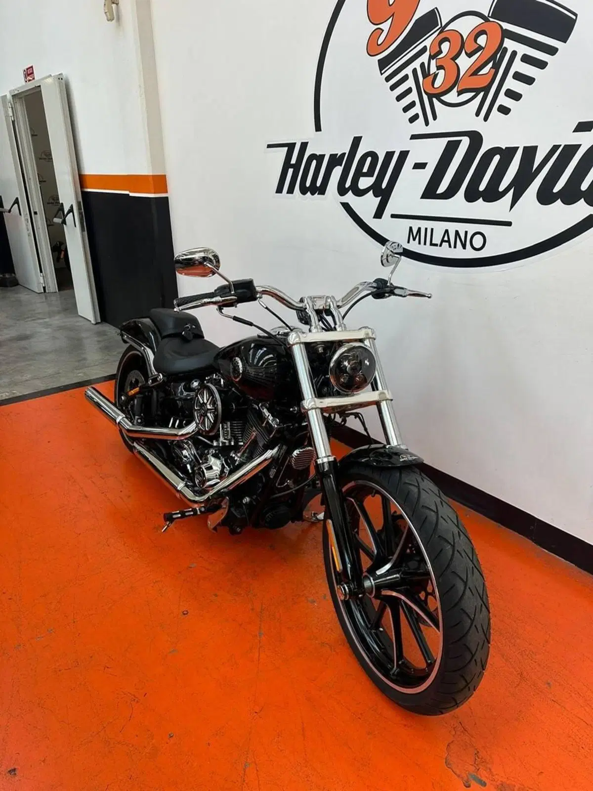 Harley-Davidson 1690 Breakout (2013 - 17) - FXSB (3)