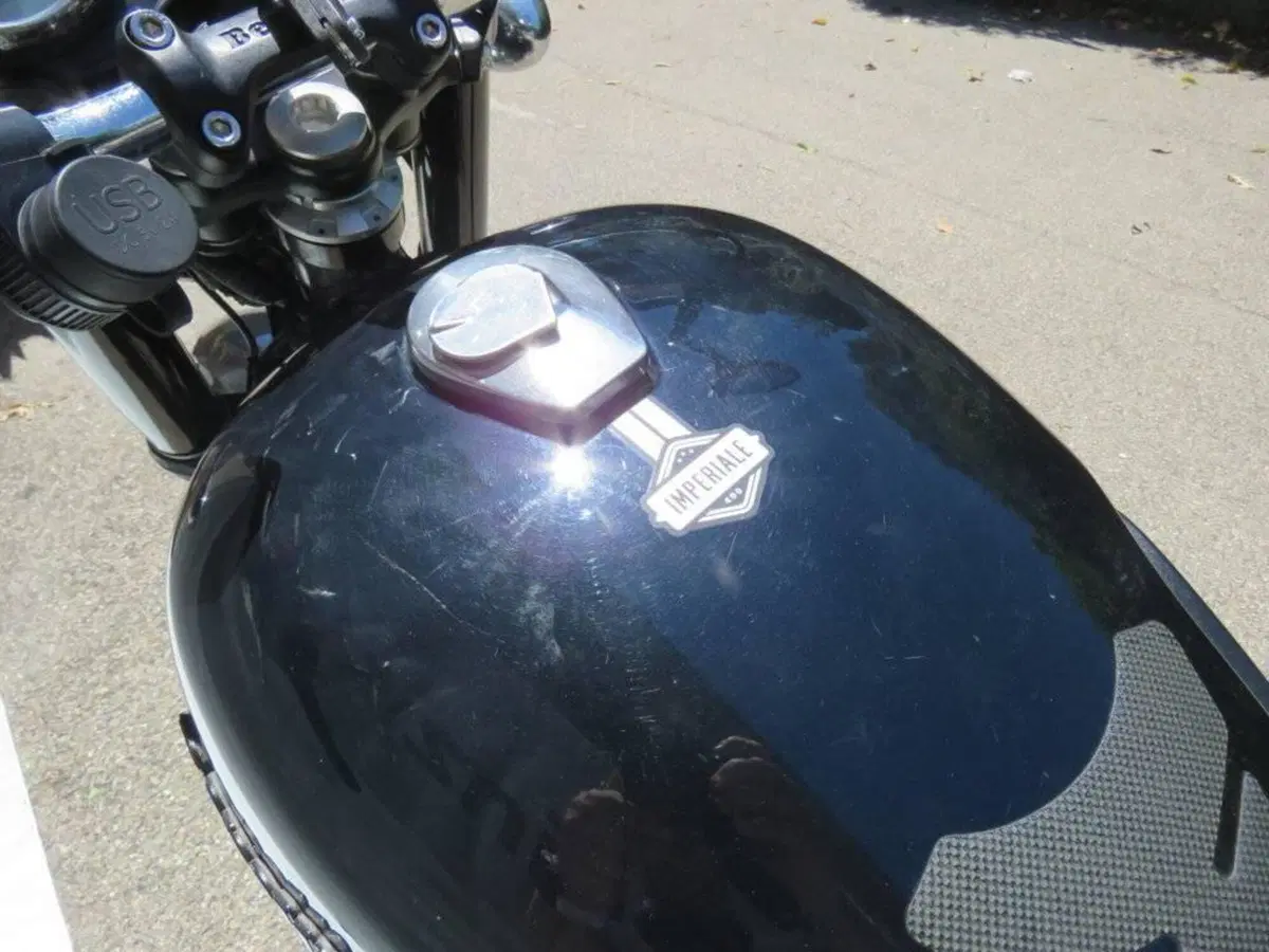 Benelli Imperiale 400 (2021 - 25) (11)