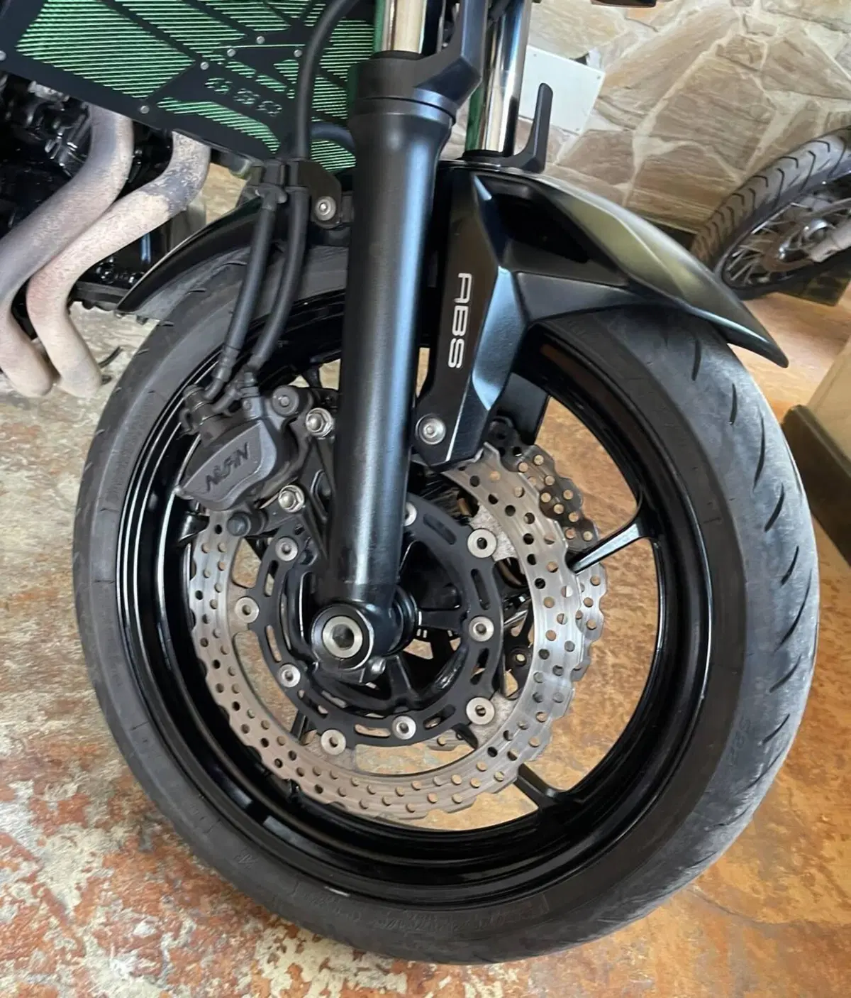 Kawasaki Z 650 (2017 - 19) (11)