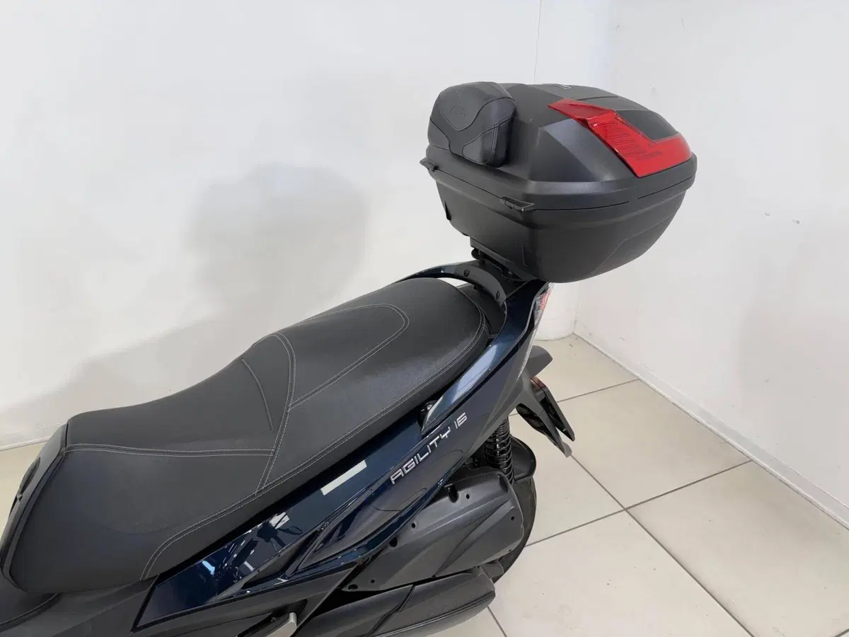 Kymco Agility 300i R16 ABS (2020) (9)
