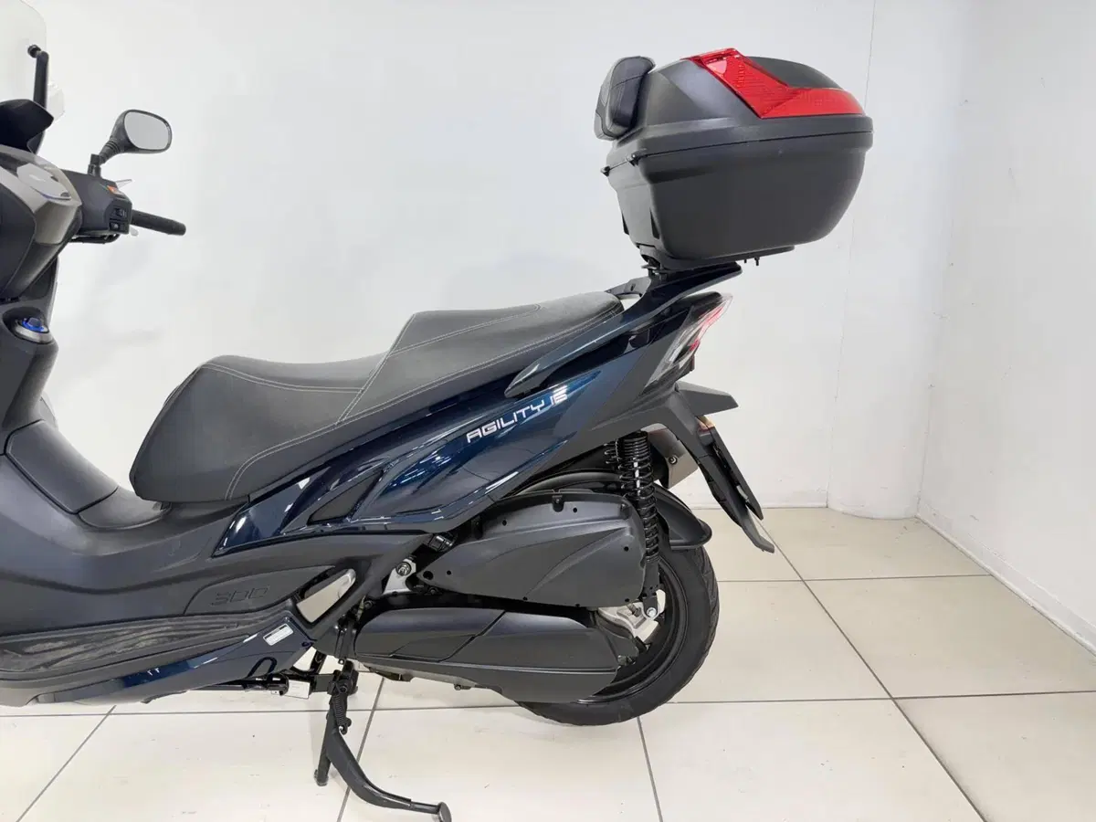 Kymco Agility 300i R16 ABS (2020) (14)
