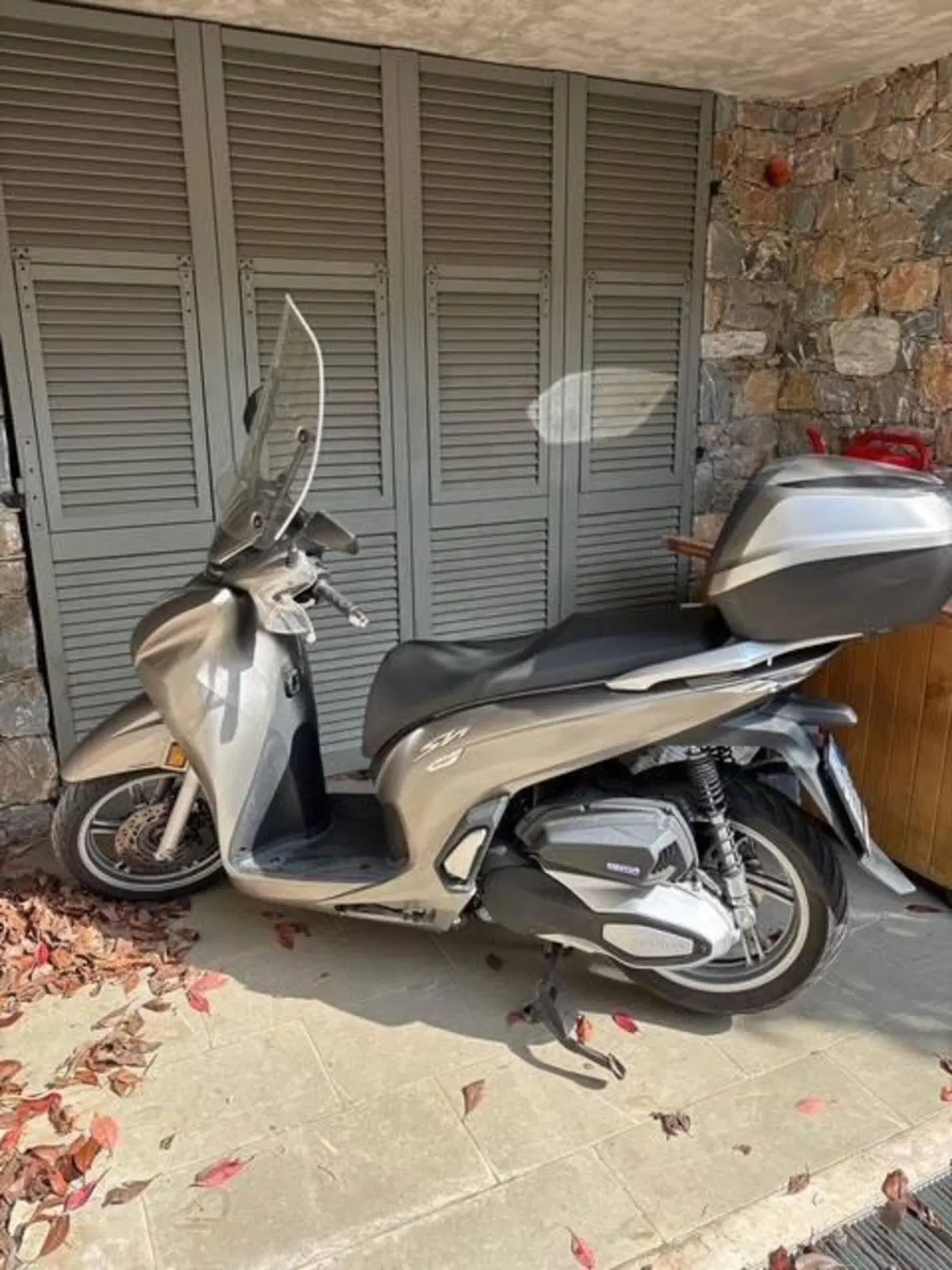 Honda SH 350 (2021 - 24) (3)