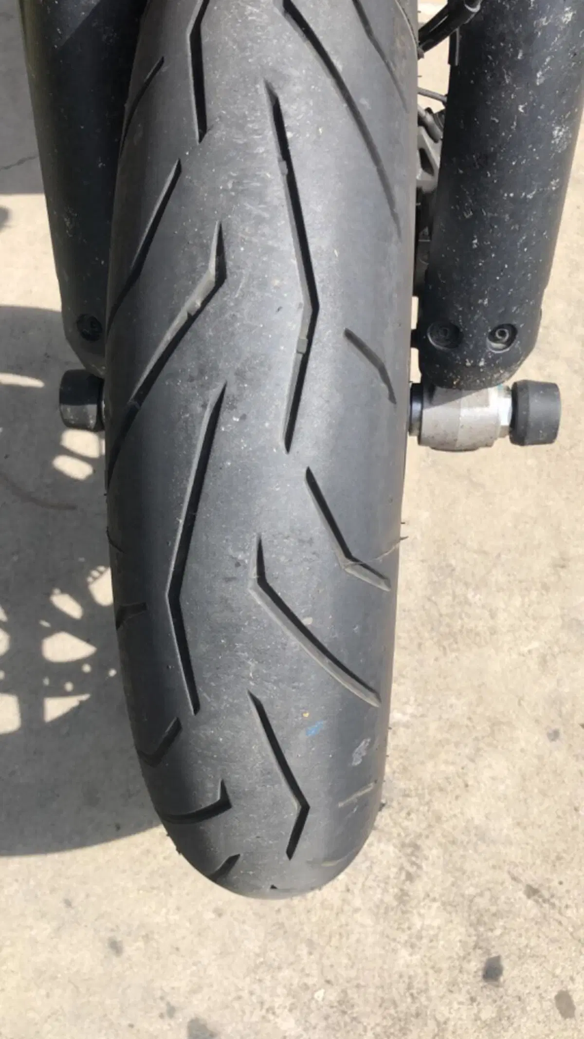 Ducati Hypermotard 698 Mono (2024 - 26) (6)