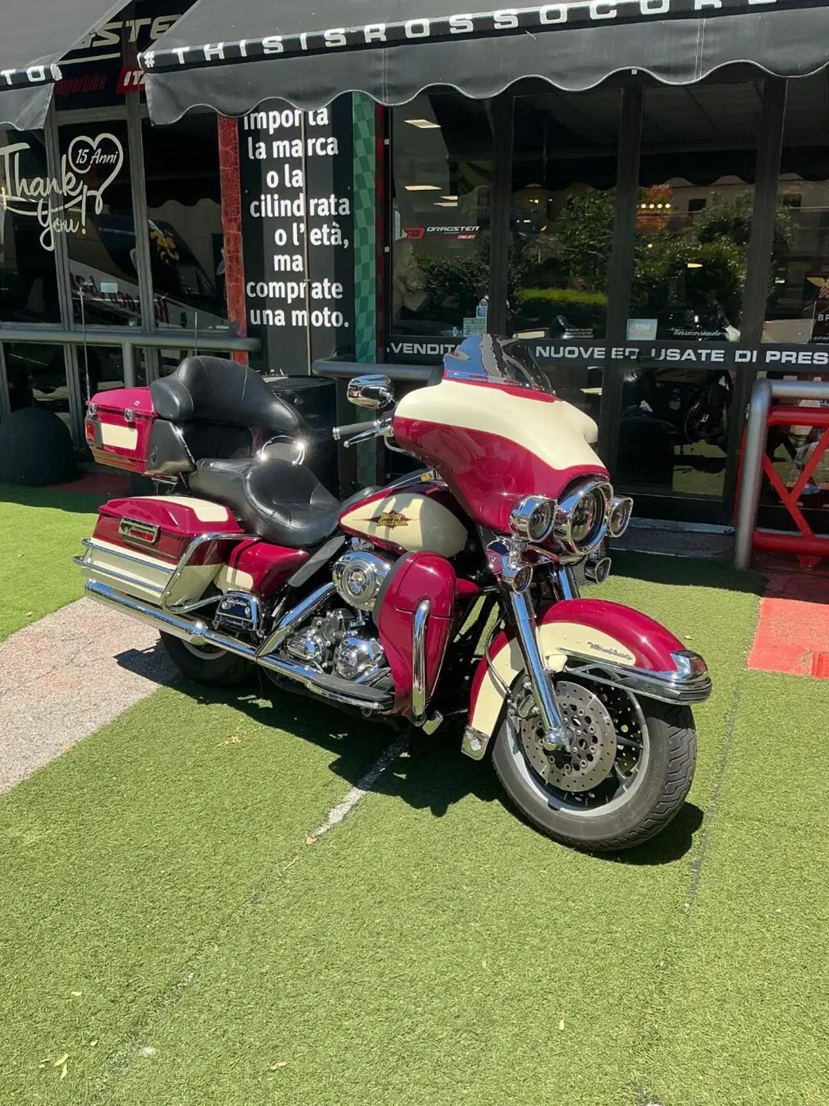 Harley-Davidson 1584 Electra Glide Ultra Classic (2007) - FLHTCU (2)