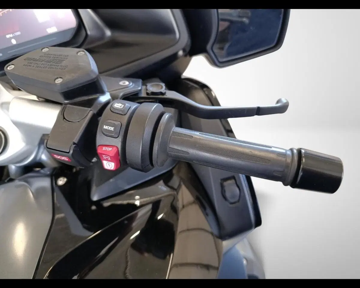 Bmw R 1250 RT (2021 - 25) (10)