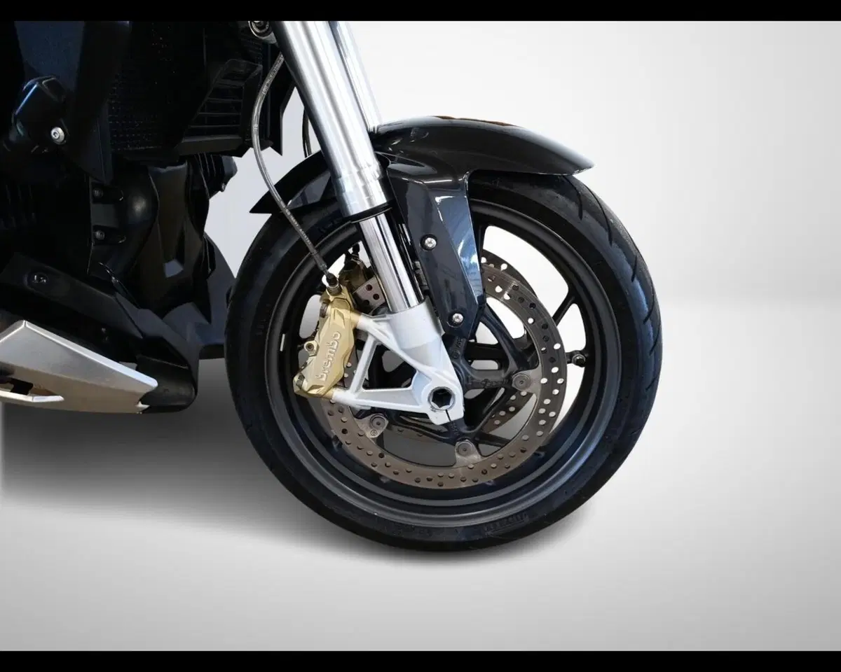 Bmw R 1200 R (2015 - 16) (8)