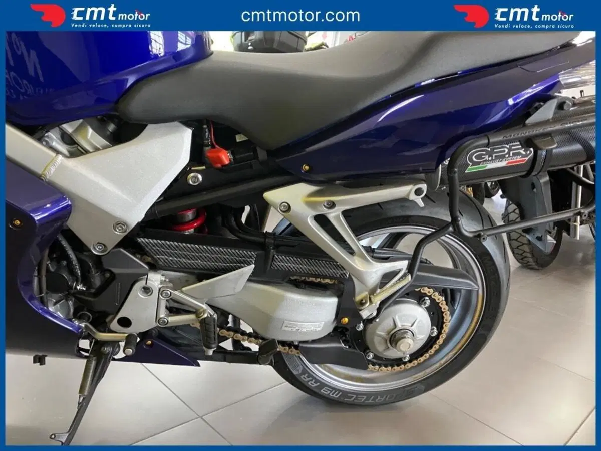 Honda VFR 800 (2006 - 13) (8)