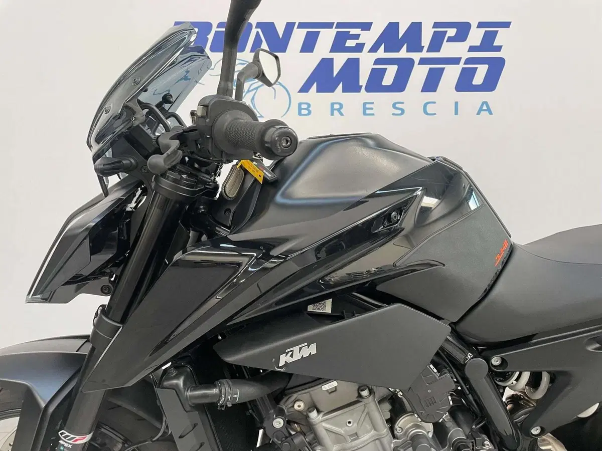 KTM 890 Duke (2021 - 23) (4)