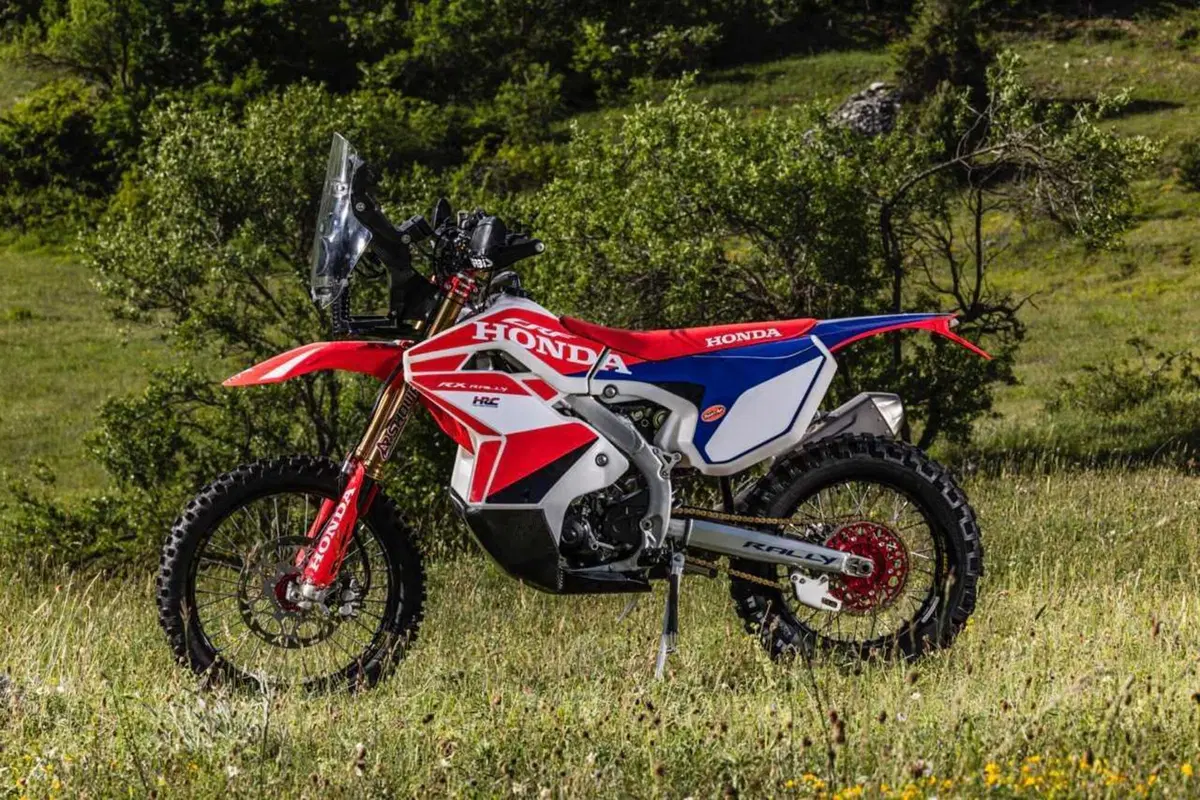 TEST Honda CRF 450 RX Rally: fatta e finita per affrontare il deserto. Ecco come va! [VIDEO e GALLERY] (10)