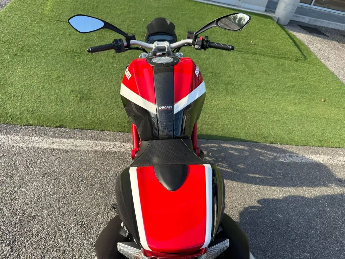 Ducati Monster 796 (2010 - 13) (3)