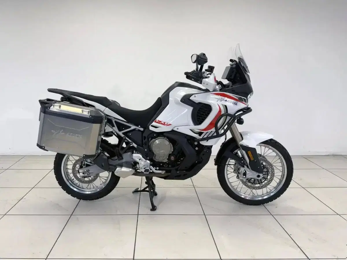 MV Agusta LXP Orioli: l'usato del giorno di Moto.it [GALLERY] (6)