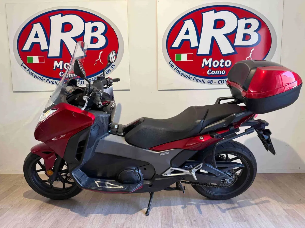 Honda Integra 750 DCT (2016 - 17) (4)