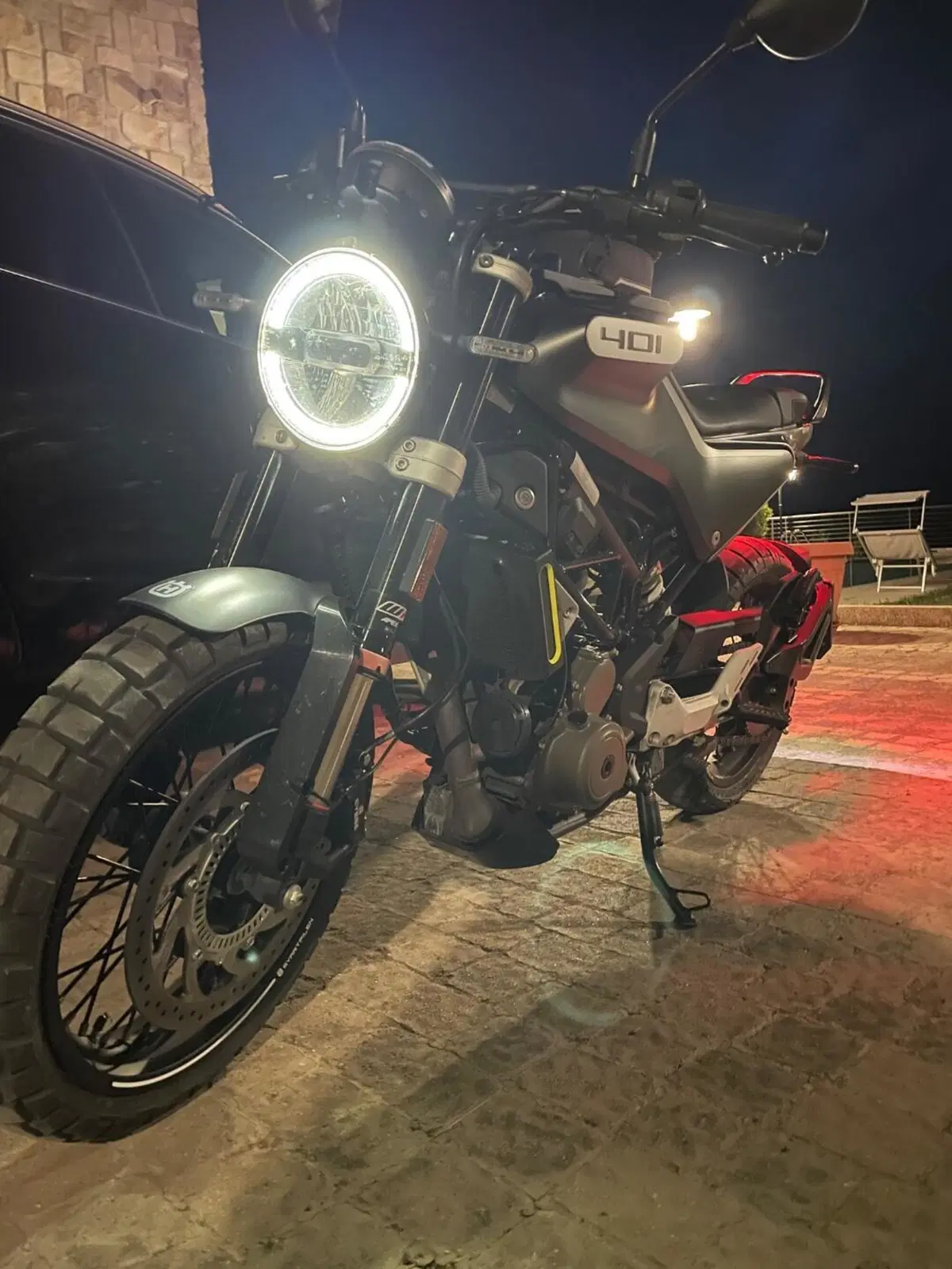 Husqvarna Svartpilen 401 (2020) (4)