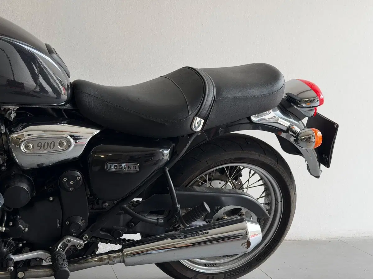 Triumph Legend TT 900 (1998 - 02) (5)
