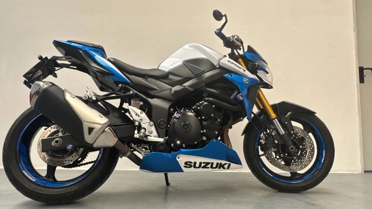 Suzuki GSR 750 ACC (2014 - 15) (8)