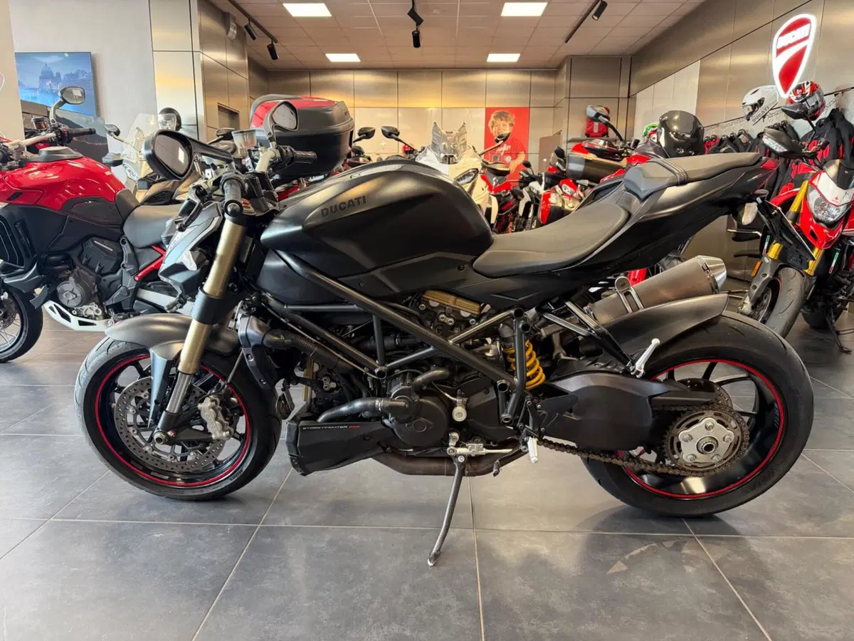 Ducati Streetfighter 848 (2011 - 15) (6)