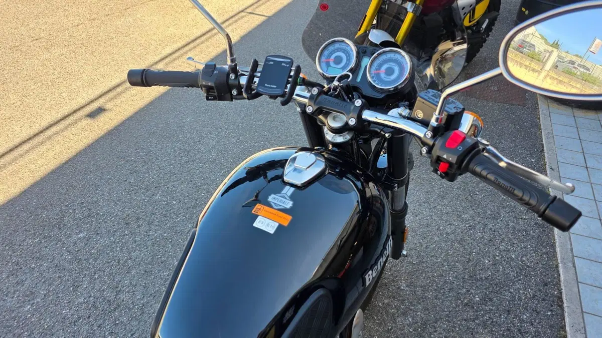 Benelli Imperiale 400 (2021 - 25) (7)