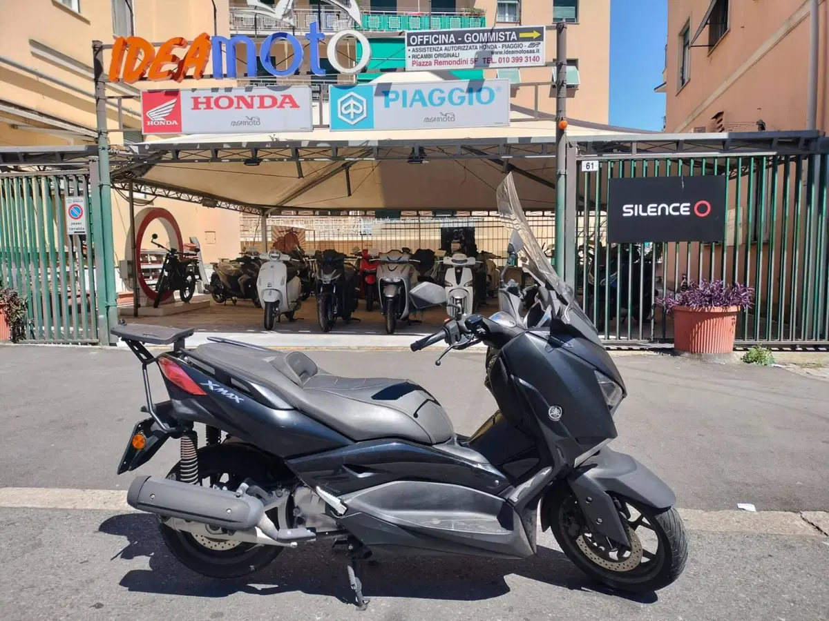 Yamaha X-Max 125 Iron Max (2019 - 20) (4)