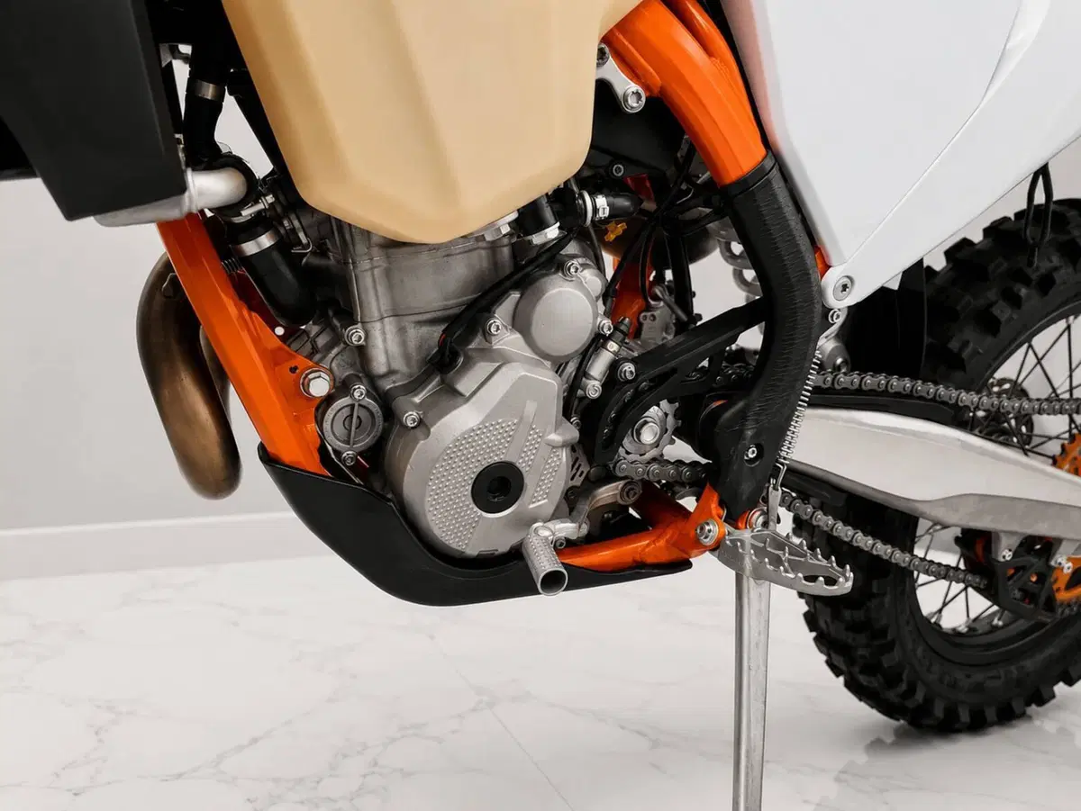 KTM 350 EXC-F Six Days (2020) (11)