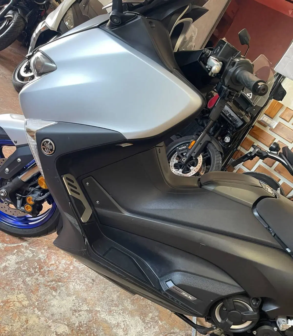 Yamaha T-Max 530 SX (2017 - 19) (14)