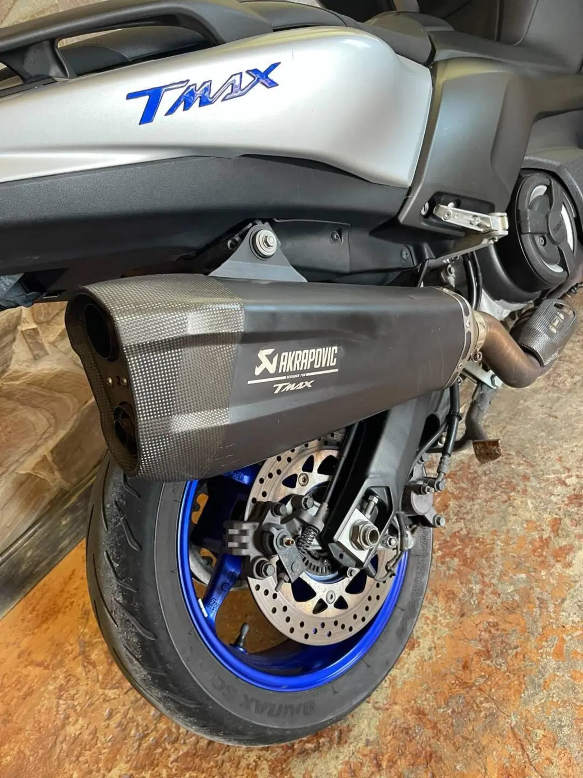 Yamaha T-Max 530 SX (2017 - 19) (17)