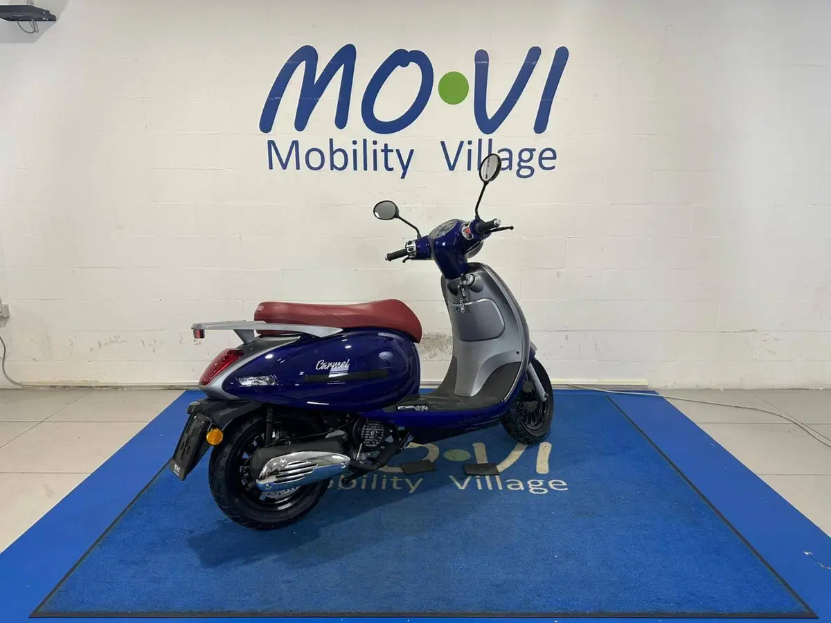 Um Italia Carmel 125 (2025 - 26) (2)