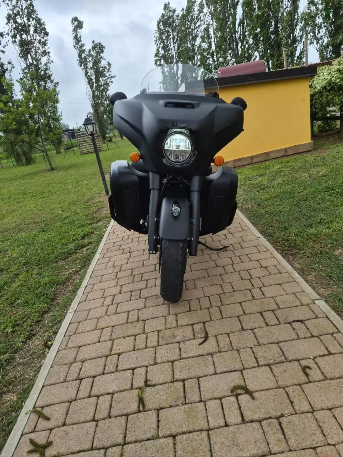 Indian Roadmaster 1890 Dark Horse (2021 - 25) (5)