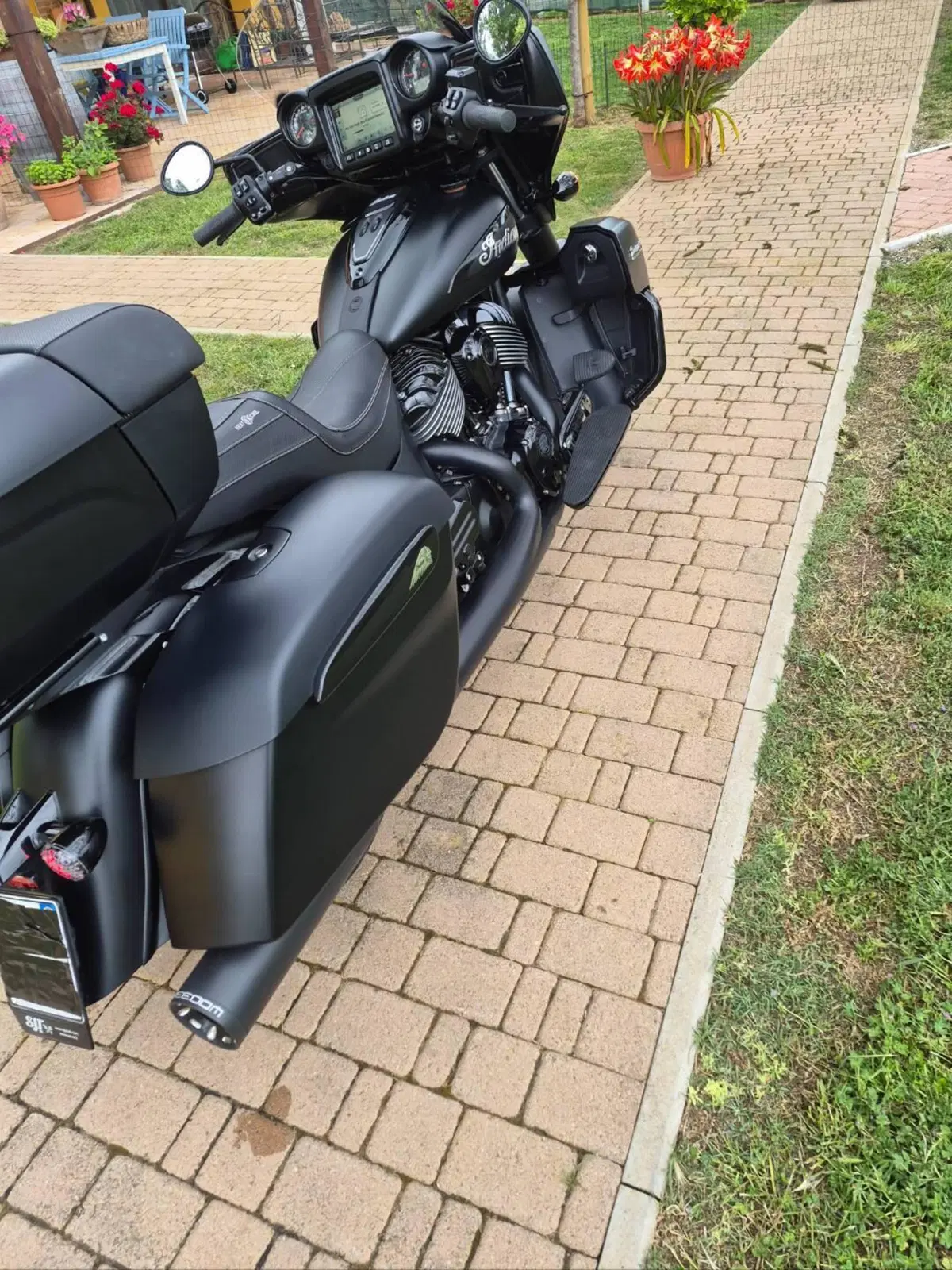 Indian Roadmaster 1890 Dark Horse (2021 - 25) (6)