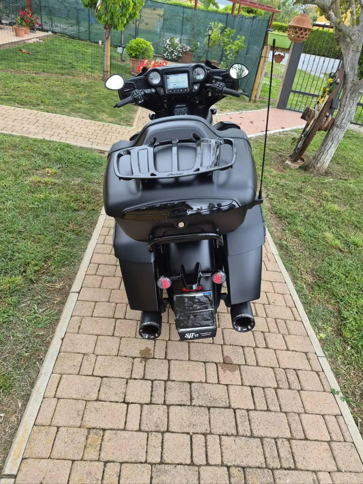 Indian Roadmaster 1890 Dark Horse (2021 - 25) (7)