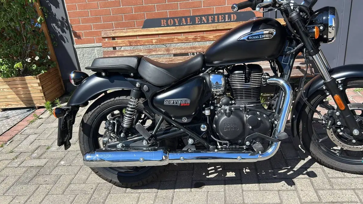 Royal Enfield Meteor 350 (2021 - 26) (3)