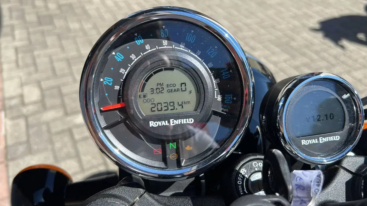 Royal Enfield Meteor 350 (2021 - 26) (7)