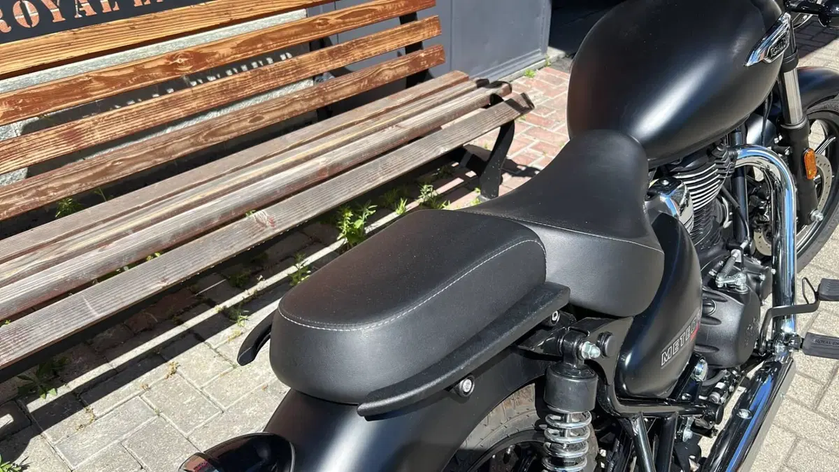 Royal Enfield Meteor 350 (2021 - 26) (8)