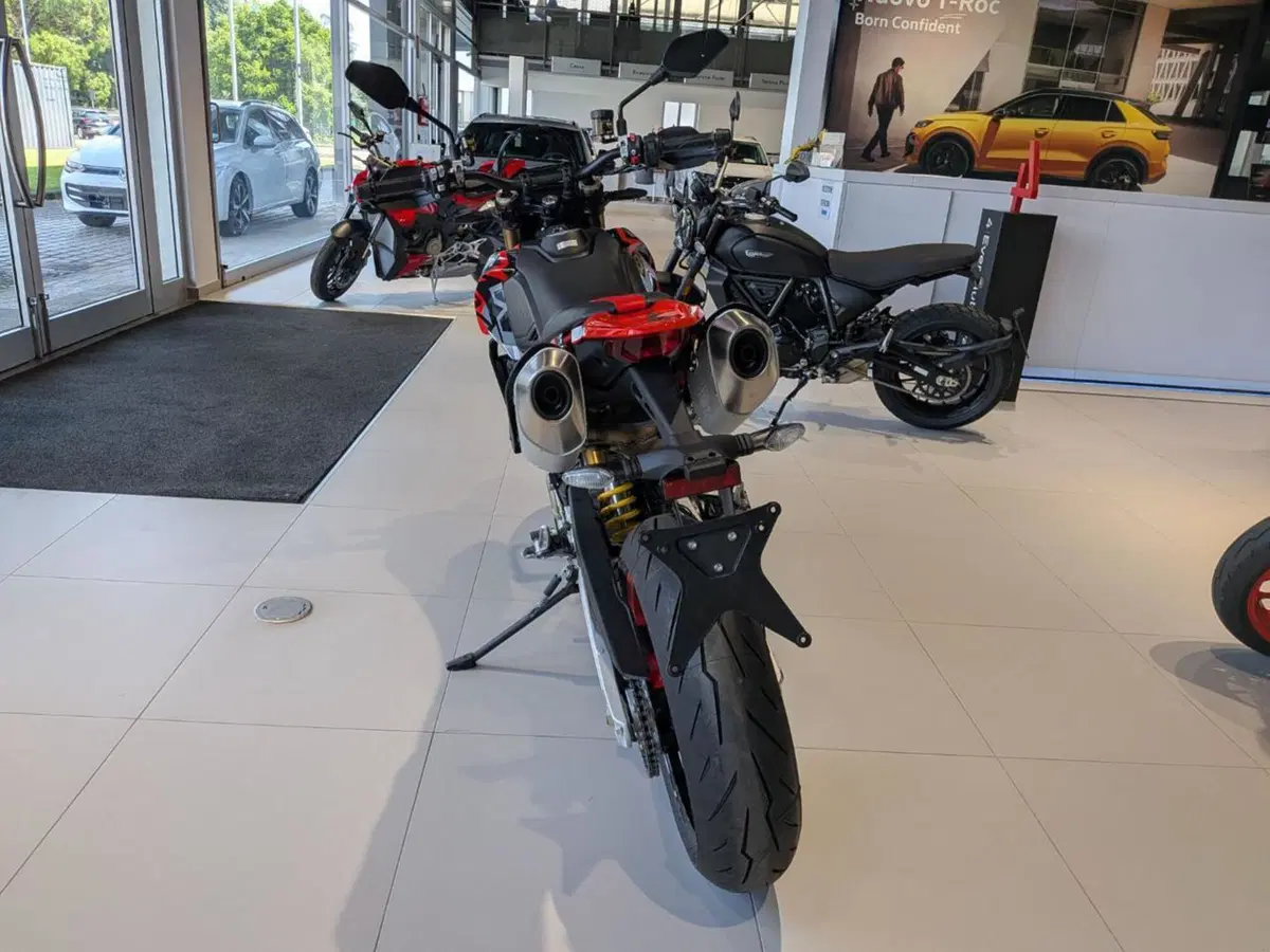 Ducati Hypermotard 698 Mono RVE (2024 - 26) (6)