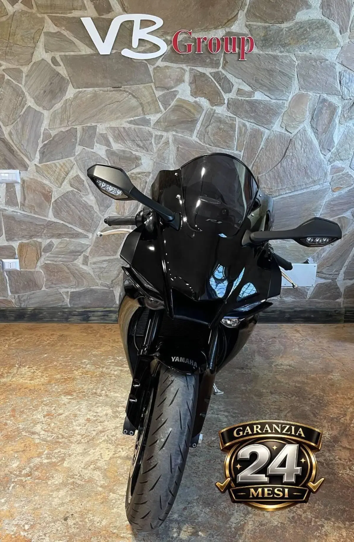 Yamaha YZF R1 GYTR (2023 - 24) (2)