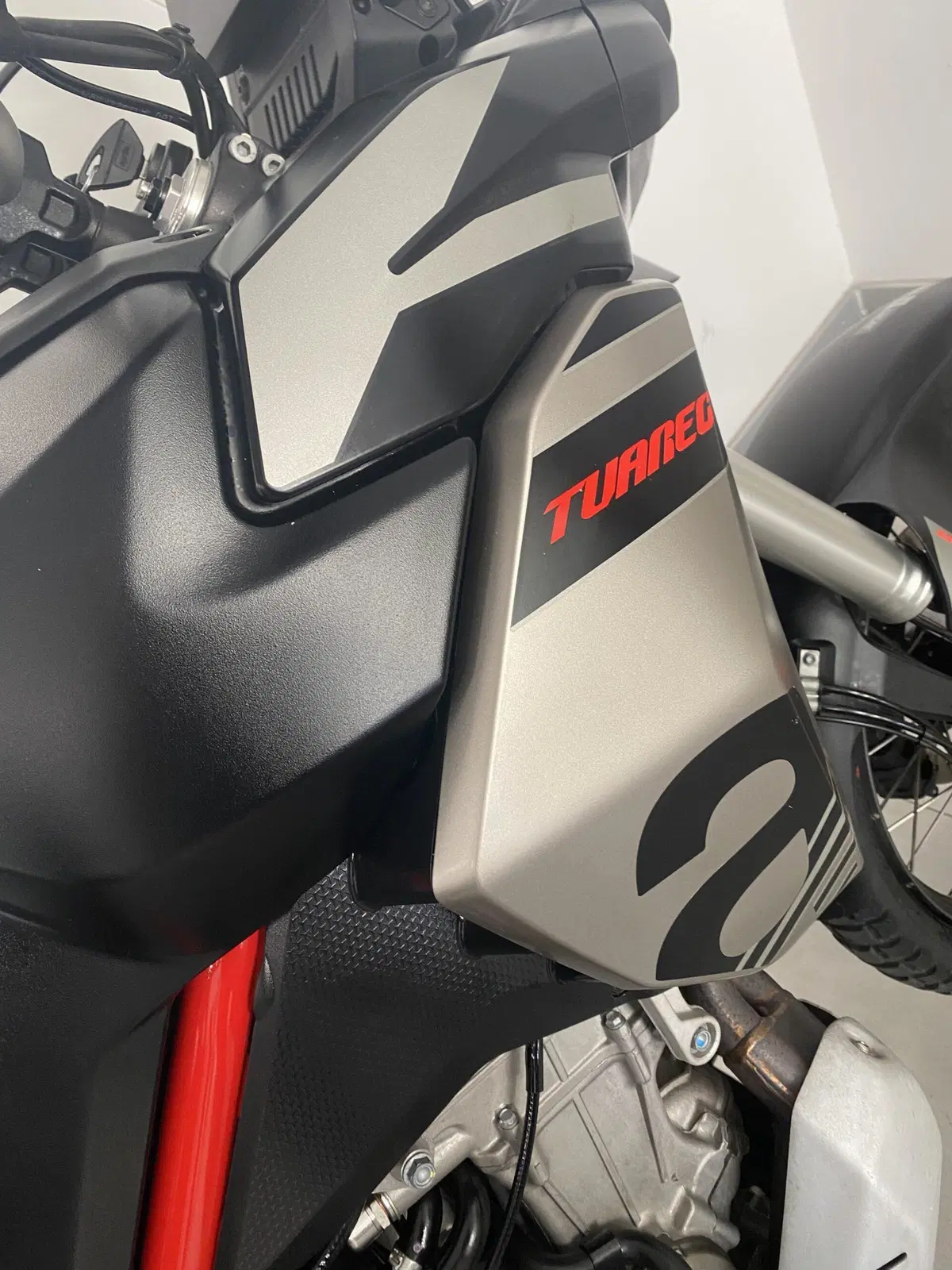 Aprilia Tuareg 660 (2022 - 24) (7)