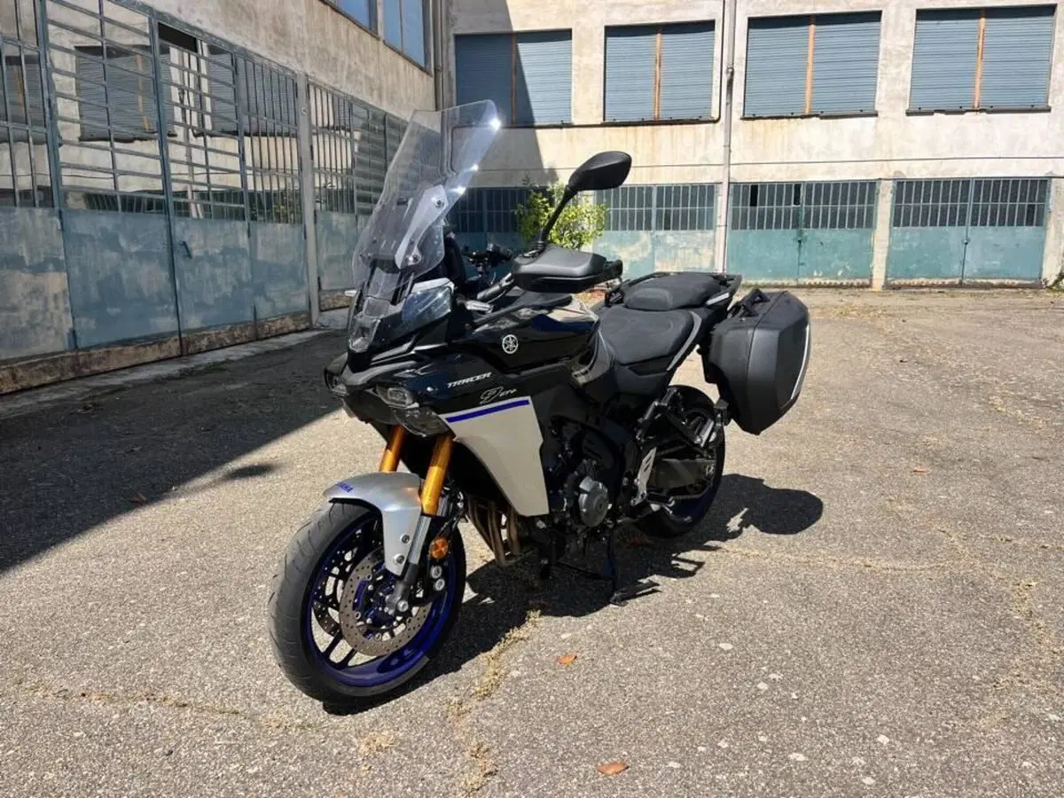 Yamaha Tracer 9 GT+ Y-AMT (2025 - 26)