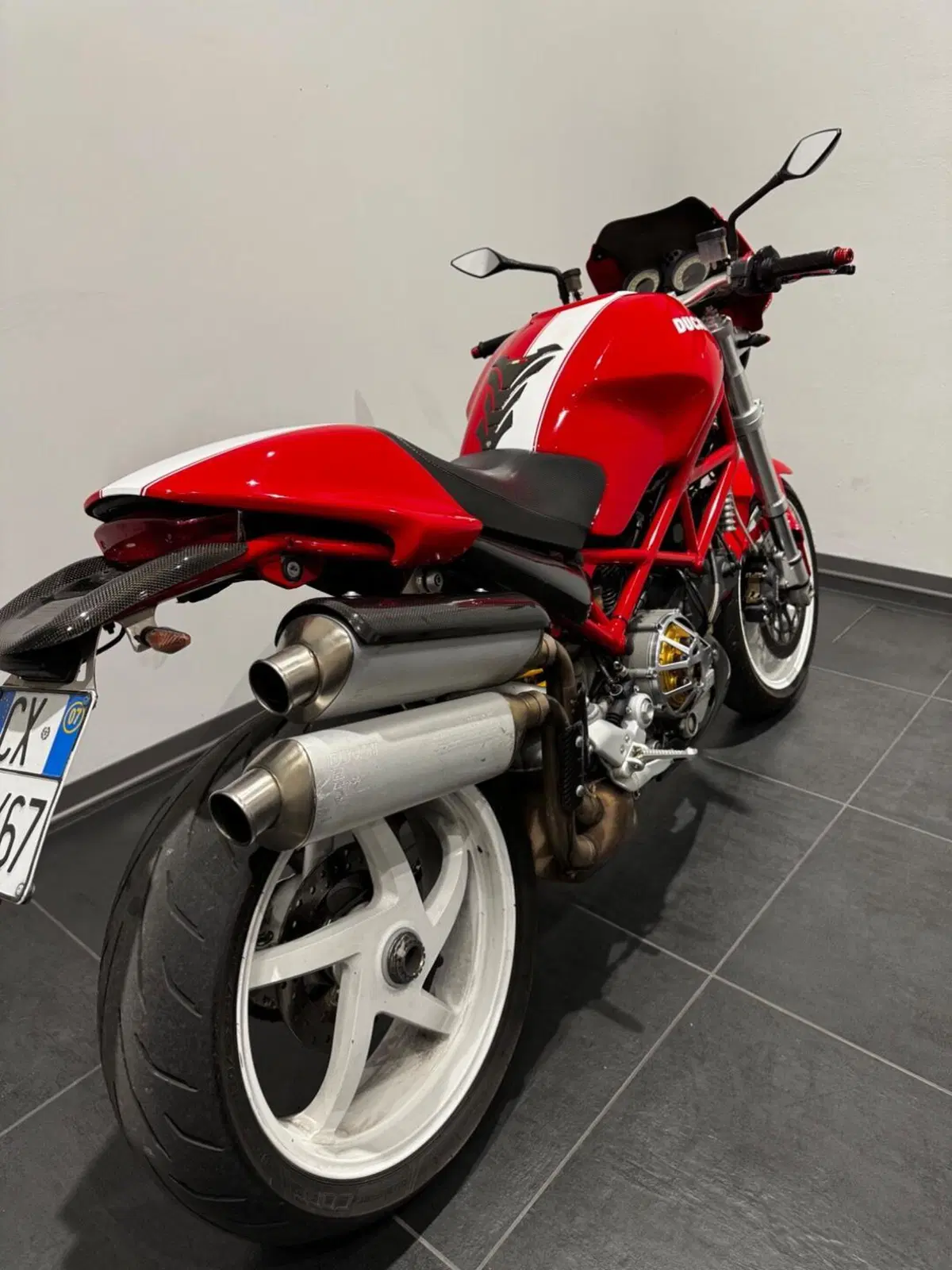 Ducati Monster S2R 1000 (7)